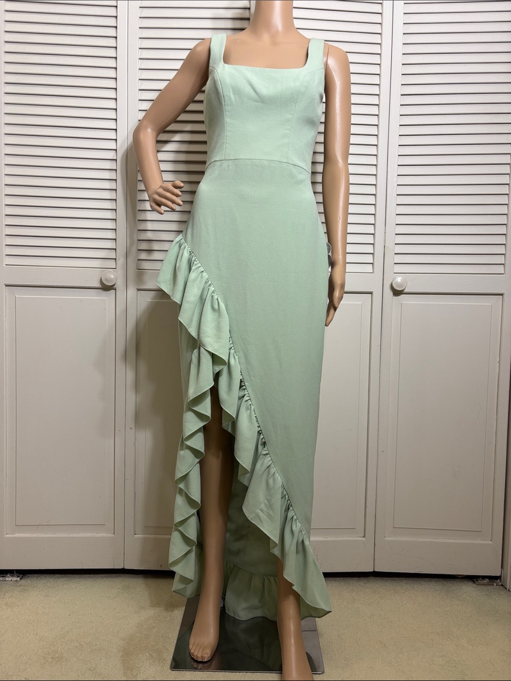 NWT Dress the Population Charlene Dress Sage Asymmetrical Ruffle Dress Small